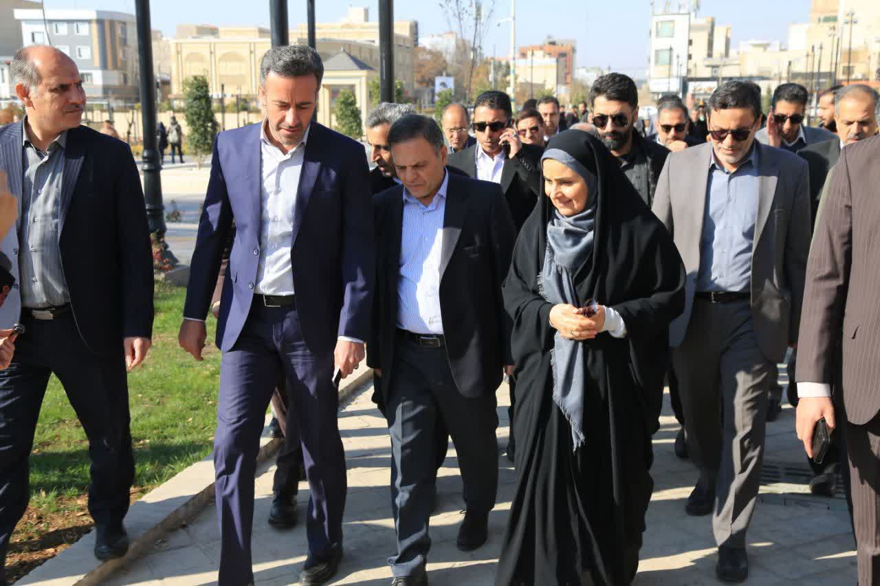 بازدید وزیر راه و شهرسازی از بزرگترین پروژه بازآفرینی کشور در زنجان