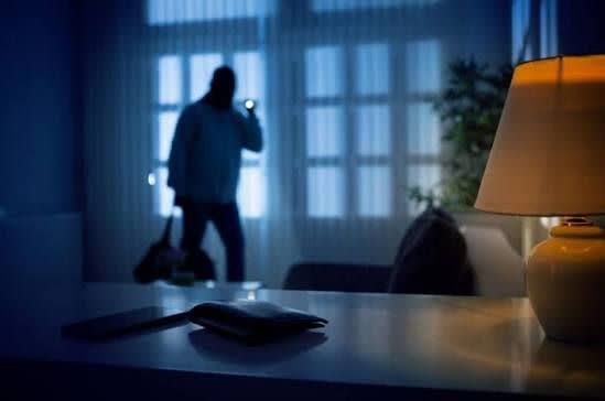 روایت یک سرقت در انصاریه